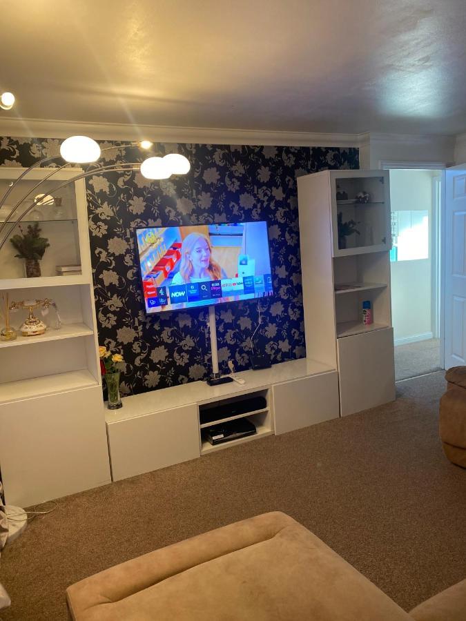 Apartamento Lovely 2 Bed Flat/apt In East London- Estate. Dagenham